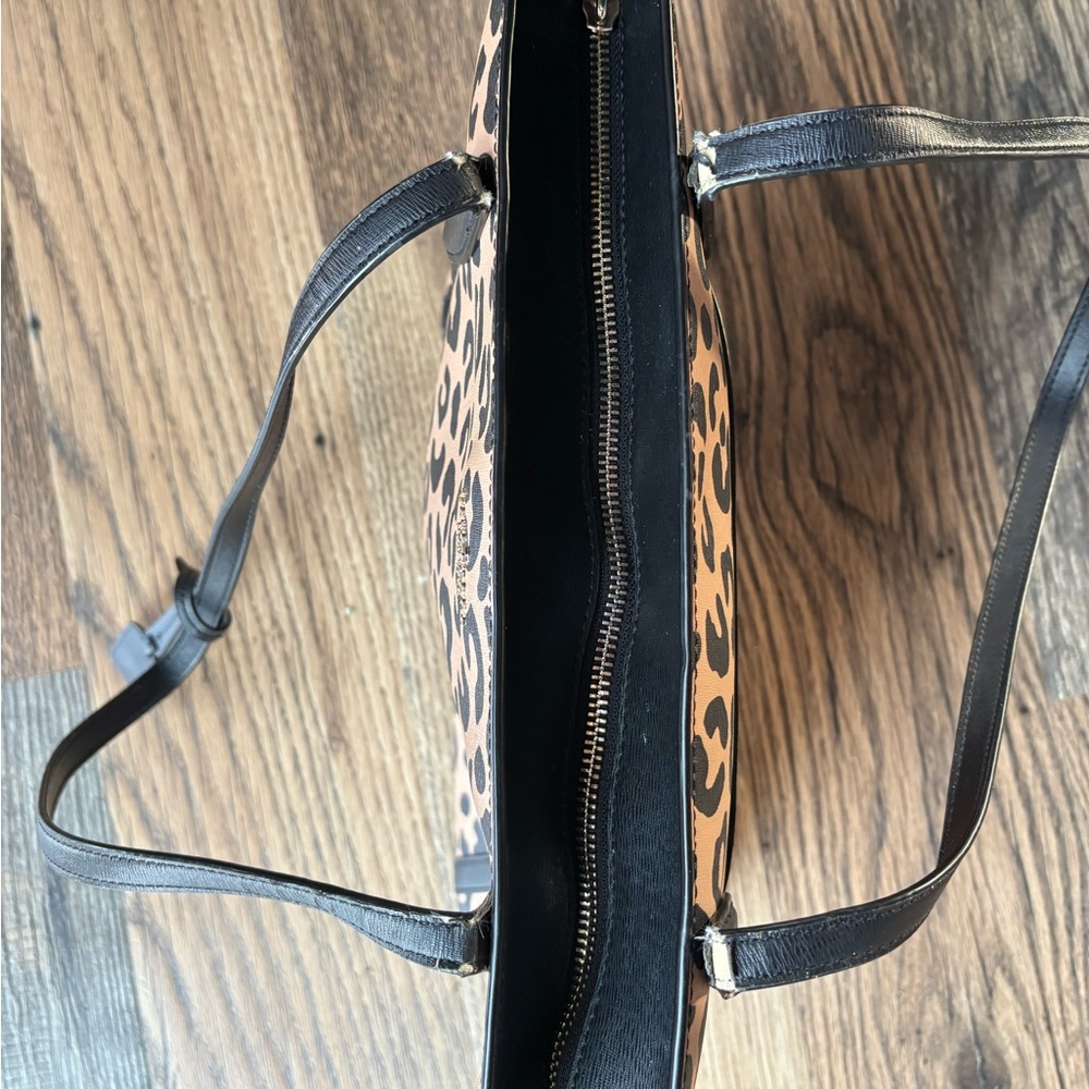 Kate Spade Animal Print Tote with Black Details - Picture 8 of 8